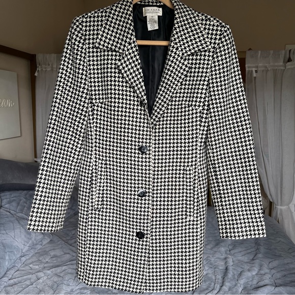 JohnPaulRichard Jackets & Blazers - Vintage 90s Houndstooth Long Coat - Black/White - Size 10 - EUC